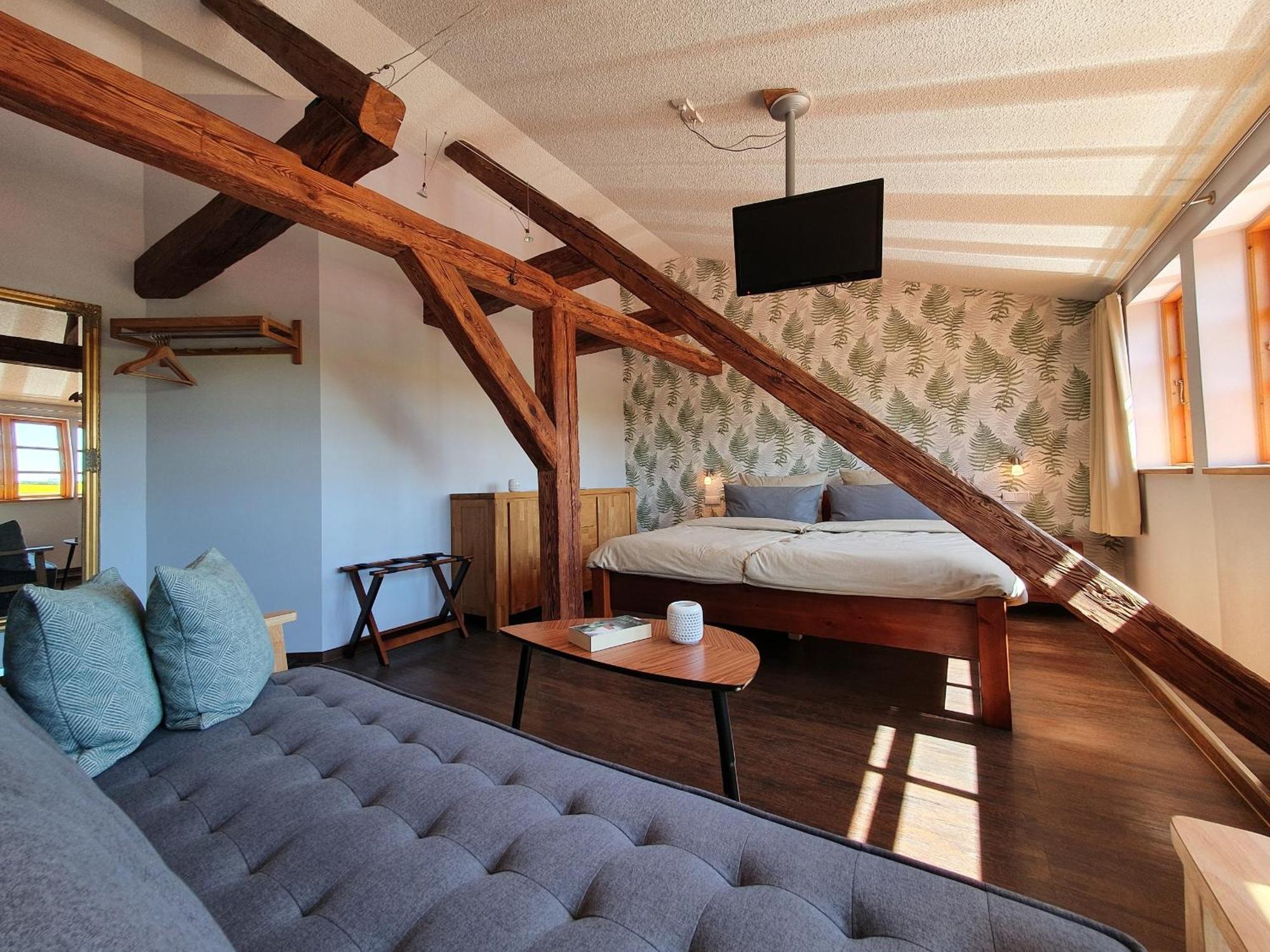 Bed and Breakfast Schmiede1860 Gross Dratow Экстерьер фото
